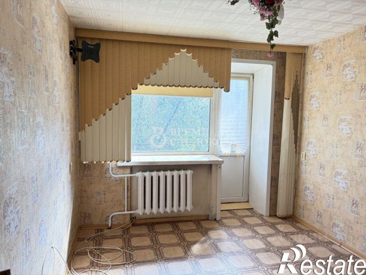4-комн квартира улица Полины Осипенко, 33,  д. 33