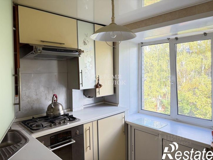 4-комн квартира улица Полины Осипенко, 33,  д. 33