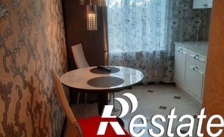 2-комн квартира улица Комиссарова, 35А,  д. 35А
