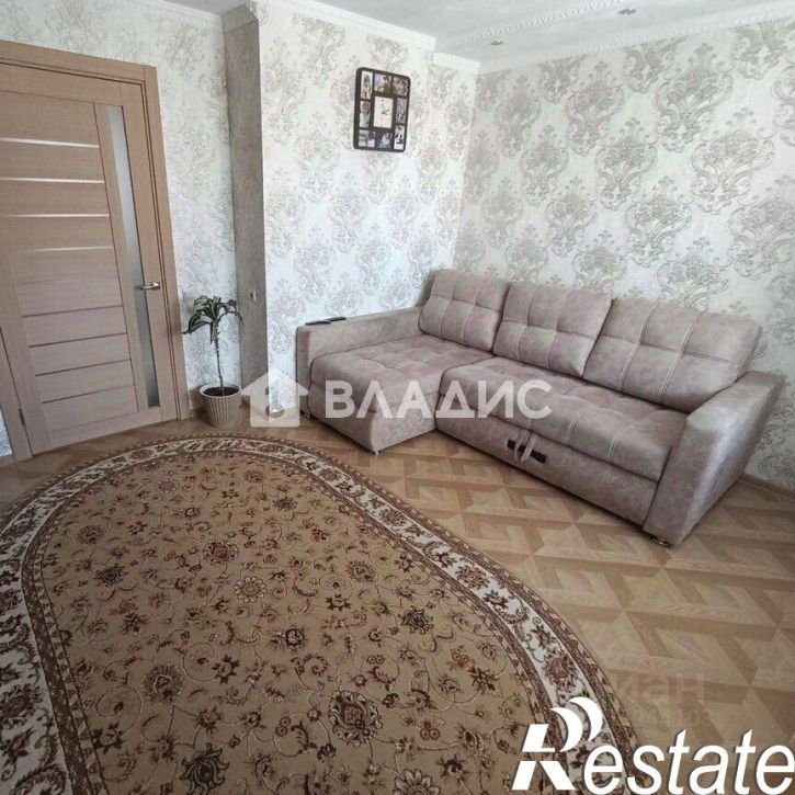 2-комн квартира Новгородская улица, 32,  д. 32