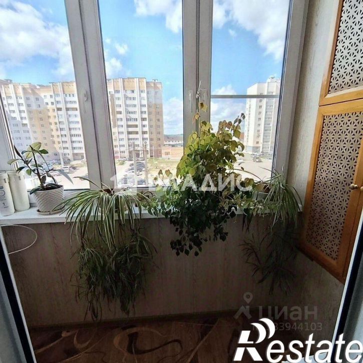 2-комн квартира Новгородская улица, 32,  д. 32