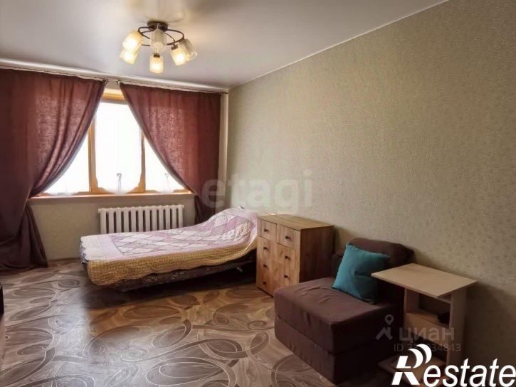 2-комн квартира улица Суворова, 3,  д. 3