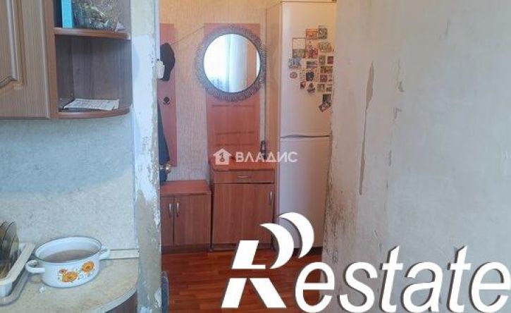 3-комн квартира улица Разина, 3,  д. 3