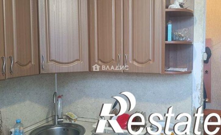 3-комн квартира улица Разина, 3,  д. 3