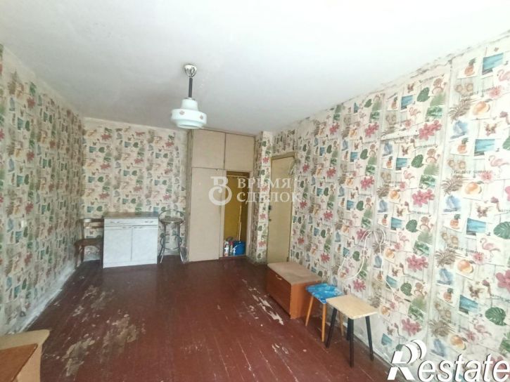 Комната Тракторная улица, 1А,  д. 1А