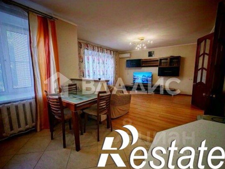 3-комн квартира улица Василисина, 8Б,  д. 8Б
