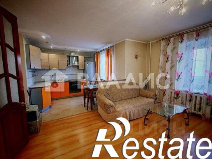 3-комн квартира улица Василисина, 8Б,  д. 8Б
