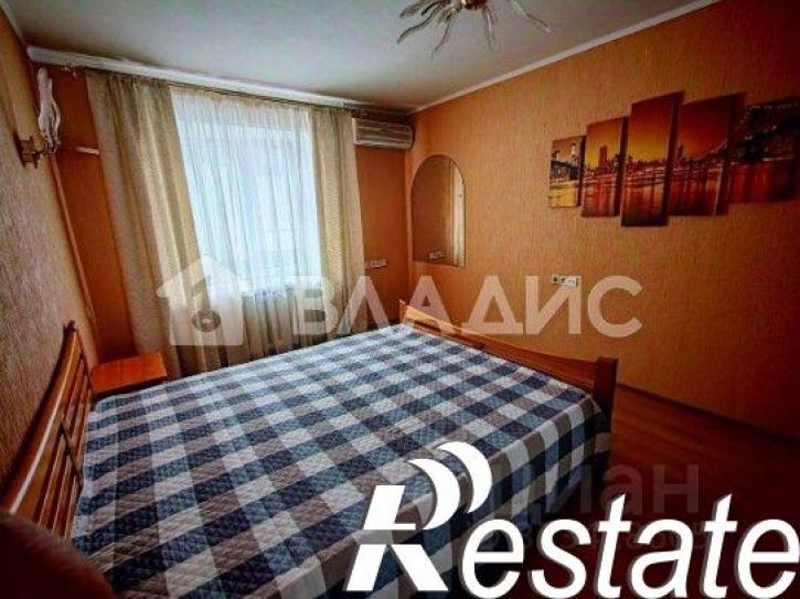 3-комн квартира улица Василисина, 8Б,  д. 8Б