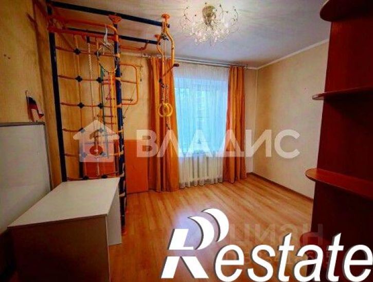 3-комн квартира улица Василисина, 8Б,  д. 8Б