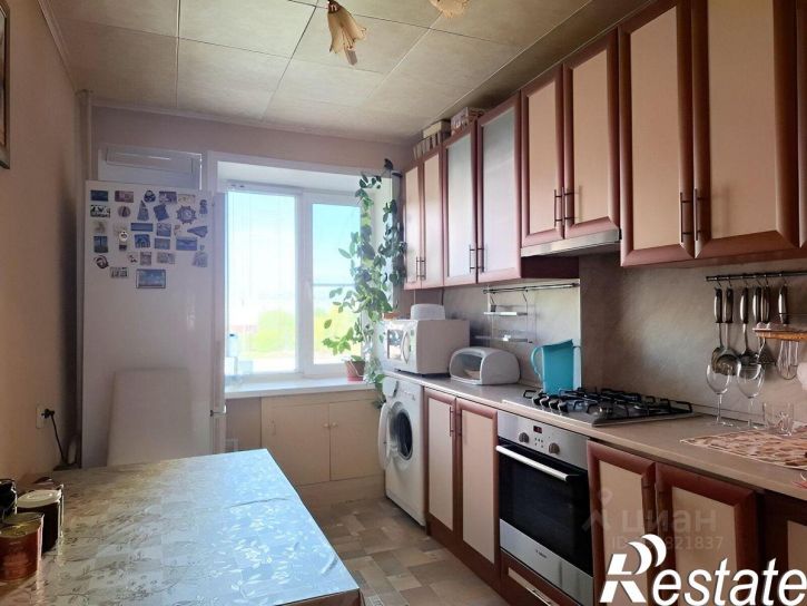 2-комн квартира улица Комиссарова, 14,  д. 14