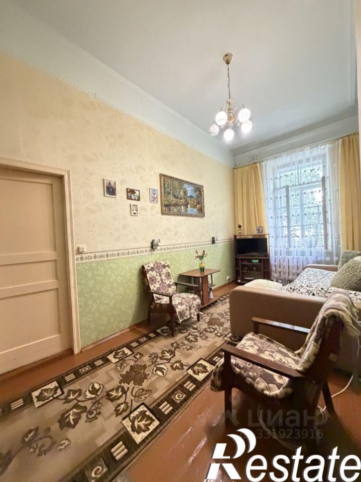 2-комн квартира Октябрьский городок, 7,  д. 7