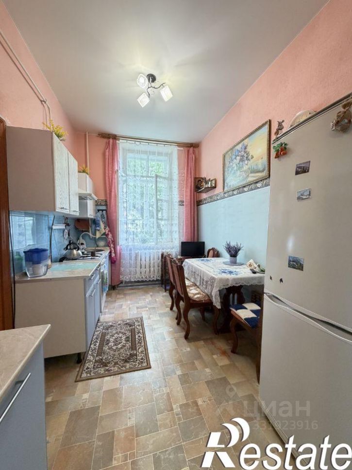 2-комн квартира Октябрьский городок, 7,  д. 7