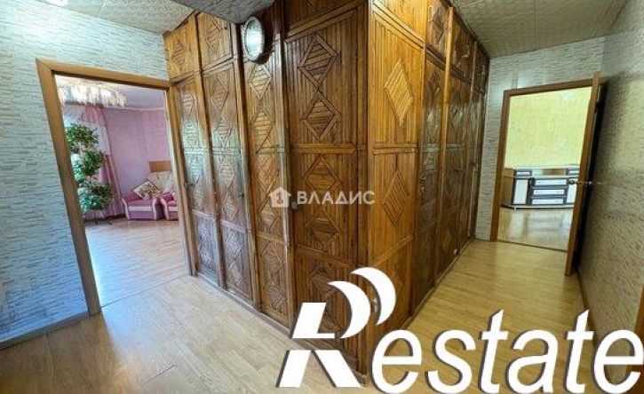 3-комн квартира улица Горького, 86,  д. 86