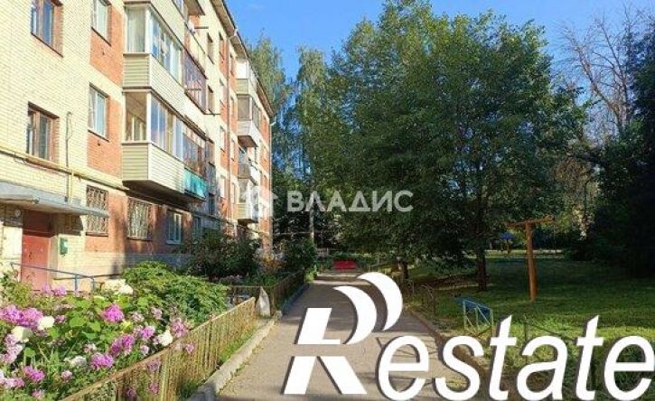 1-комн квартира улица Связи, 3,  д. 3