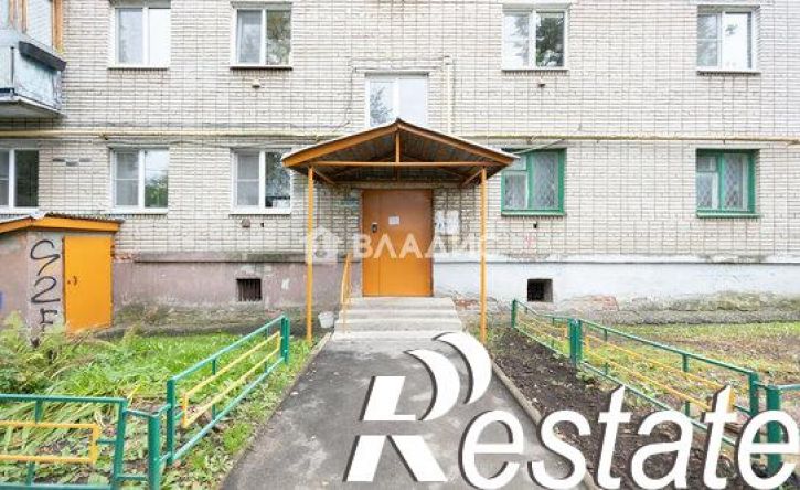 3-комн квартира улица Полины Осипенко, 23А,  д. 23А