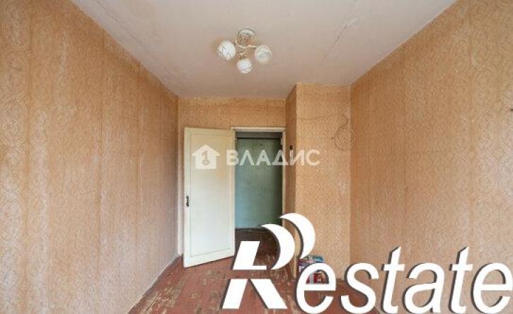 3-комн квартира улица Полины Осипенко, 23А,  д. 23А