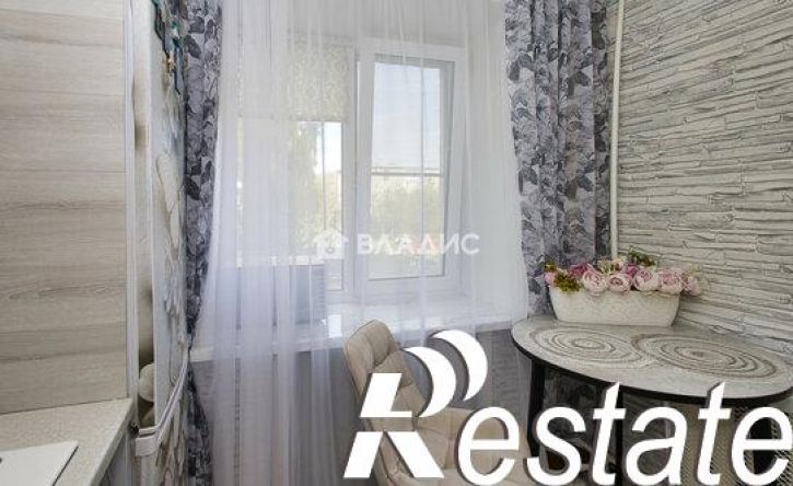 1-комн квартира улица Комиссарова, 67,  д. 67