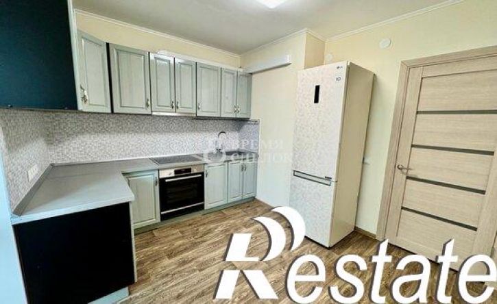 3-комн квартира улица Мира, 4В,  д. 4В