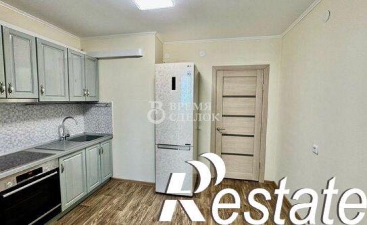 3-комн квартира улица Мира, 4В,  д. 4В