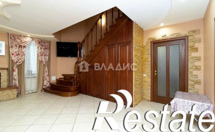 4-комн квартира улица Чайковского, 25А,  д. 25А