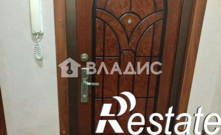 3-комн квартира улица Нижняя Дуброва, 42,  д. 42