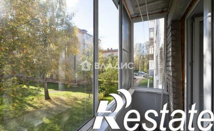 1-комн квартира улица Институтский городок, 13,  д. 13