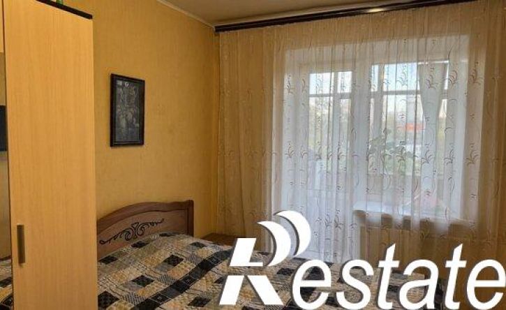 4-комн квартира улица Сурикова, 26,  д. 26