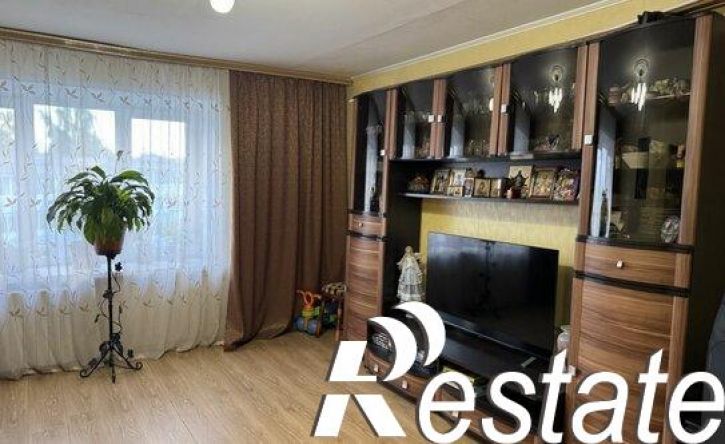 4-комн квартира улица Сурикова, 26,  д. 26