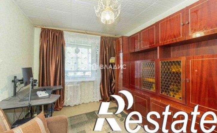 3-комн квартира улица Растопчина, 53А,  д. 53А