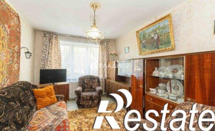 3-комн квартира улица Растопчина, 53А,  д. 53А