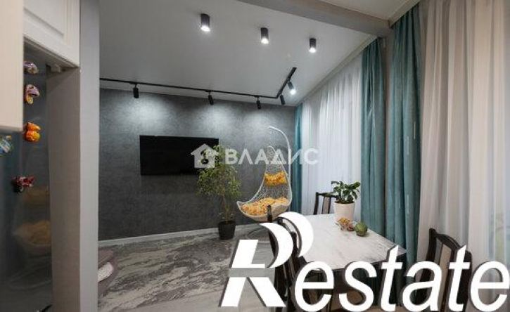 3-комн квартира улица Комиссарова, 69,  д. 69