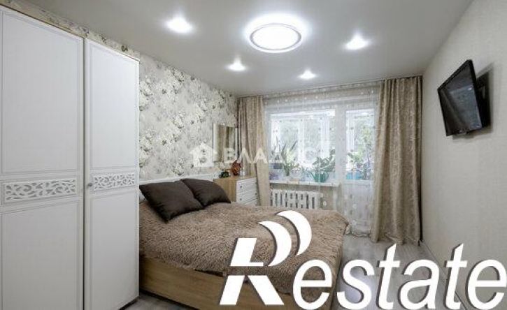 3-комн квартира улица Комиссарова, 4Б,  д. 4Б