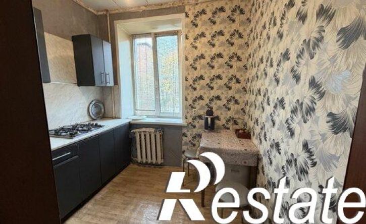 2-комн квартира улица Алябьева, 21,  д. 21
