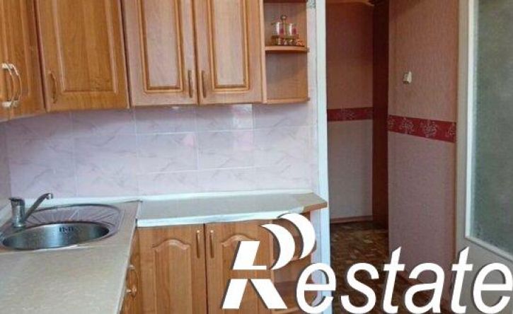 3-комн квартира улица Комиссарова, 6А,  д. 6А
