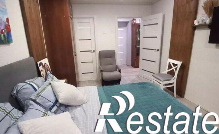 2-комн квартира улица Сакко и Ванцетти, 39,  д. 39