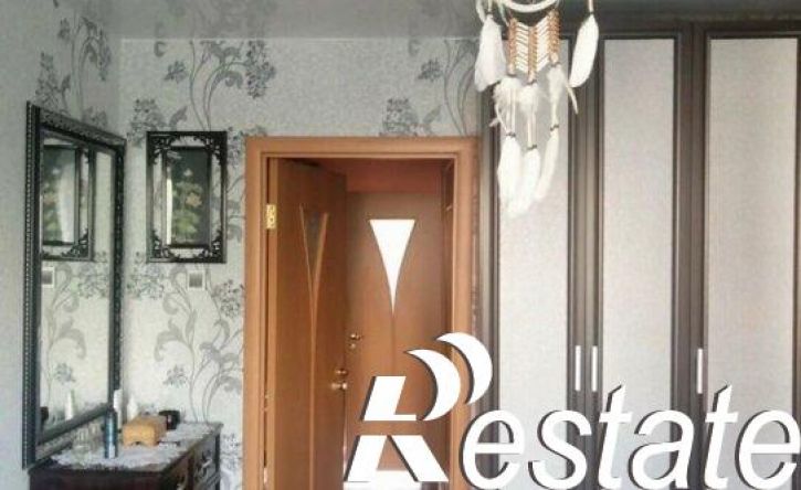 3-комн квартира улица Комиссарова, 6А,  д. 6А