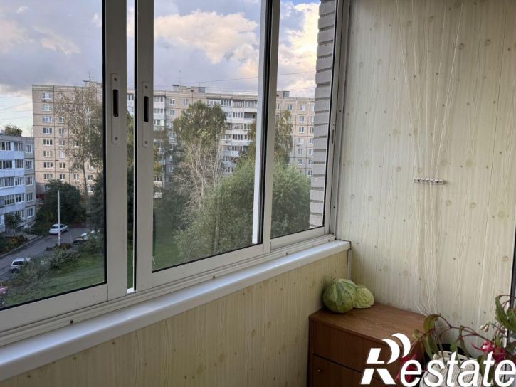 4-комн квартира Сурикова ул, 26