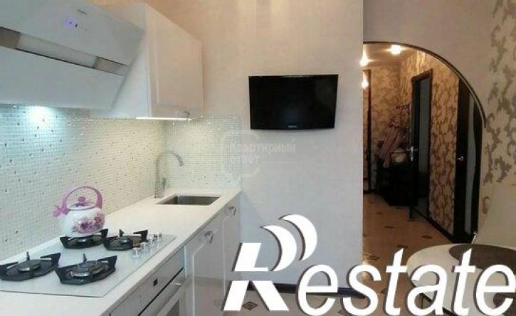 2-комн квартира улица Комиссарова, 35А,  д. 35А