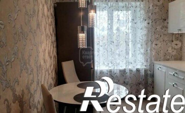 2-комн квартира улица Комиссарова, 35А,  д. 35А
