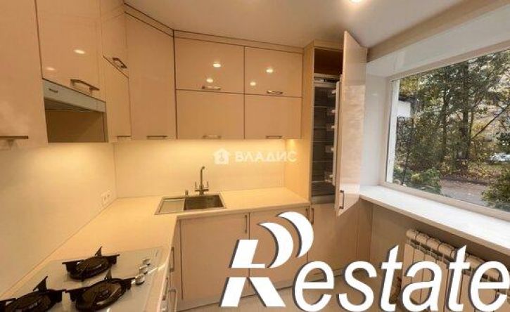 2-комн квартира улица Николая Островского, 64,  д. 64