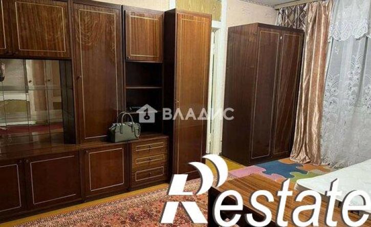2-комн квартира проспект Строителей, 6,  д. 6