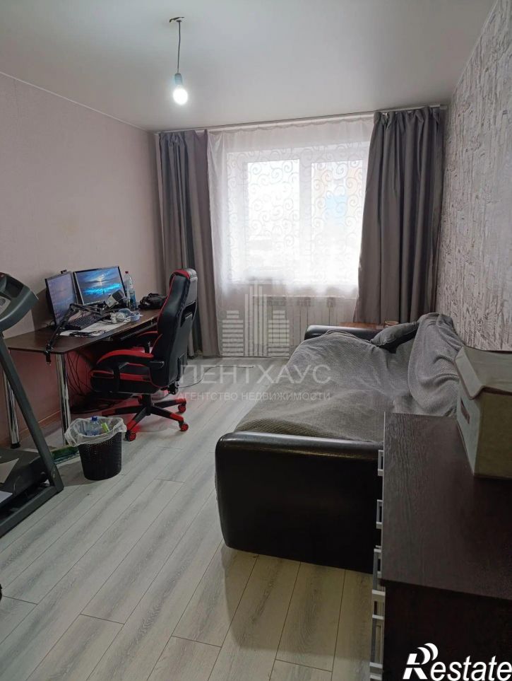 2-комн квартира ул Новгородская, 36