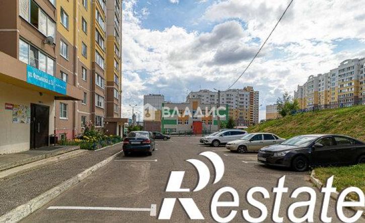 3-комн квартира улица Фатьянова, 2А,  д. 2А