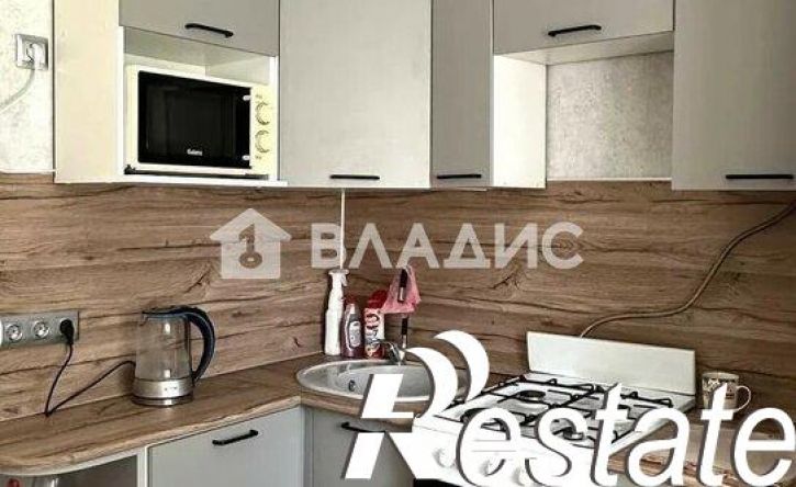 1-комн квартира улица Институтский городок, 19,  д. 19