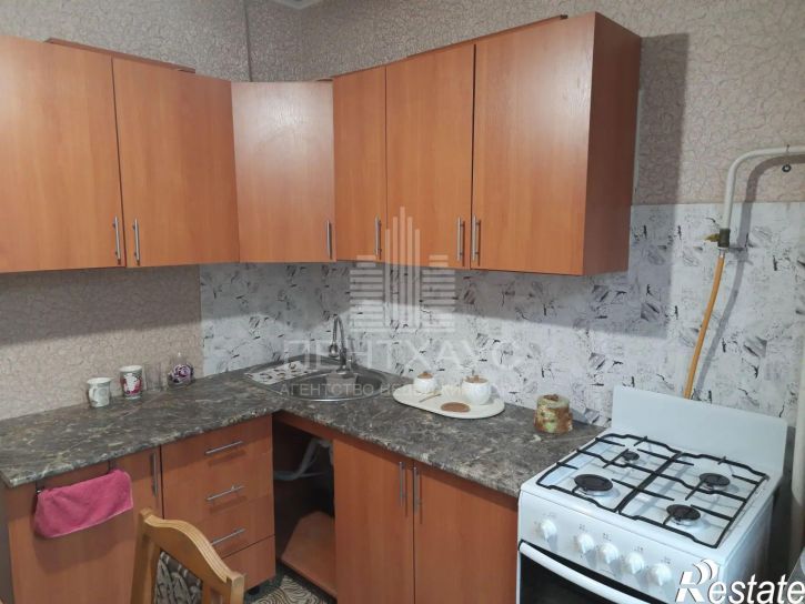 2-комн квартира ул Безыменского, 7