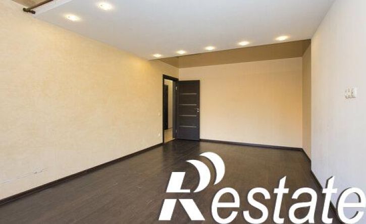2-комн квартира улица Кирова, 7А,  д. 7А