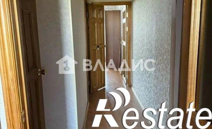 3-комн квартира улица Нижняя Дуброва, 32А,  д. 32А