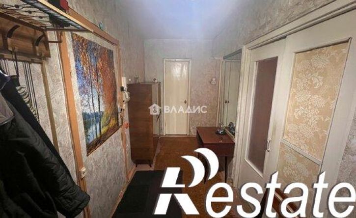 1-комн квартира улица Комиссарова, 3А,  д. 3А