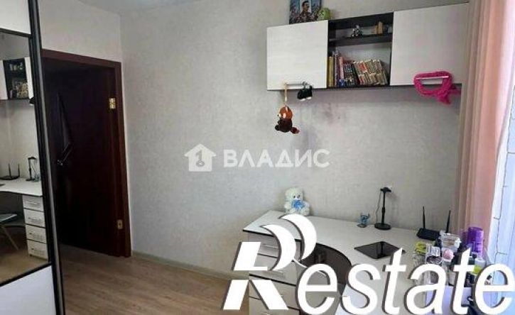 3-комн квартира улица 9 Января, 2,  д. 2