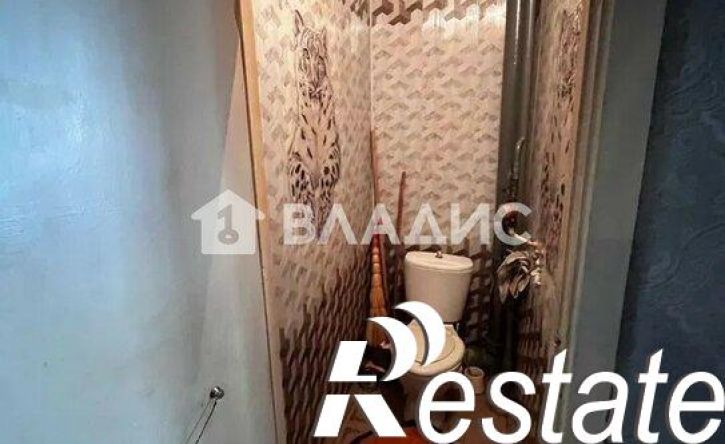 3-комн квартира улица Суворова, 11,  д. 11